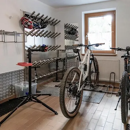 アパート Trofana