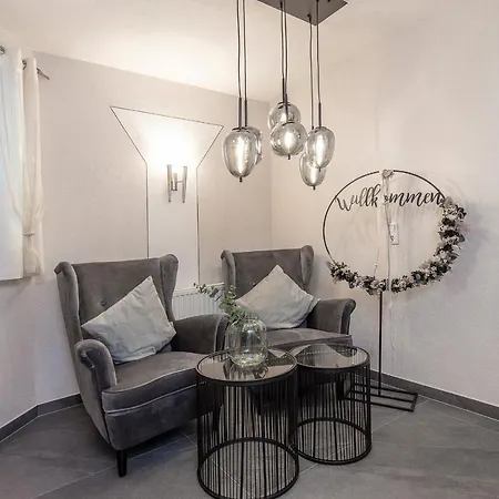 Trofana アパート ゼルデン