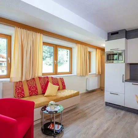 Trofana Apartament *
